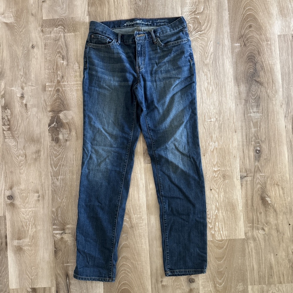Eddie‎ Bauer Boyfriend Relaxed Size 2 Dark Wash Jean